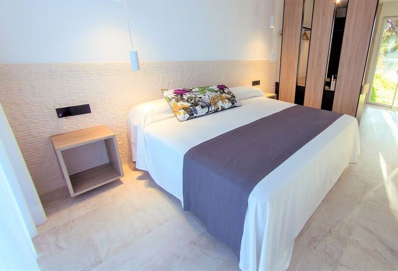 オーシャンビューデラックスルーム, Botaniq Hotel Boutique