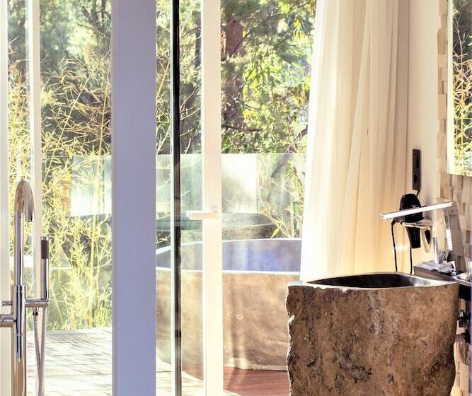 オーシャンビューデラックスルーム, Botaniq Hotel Boutique