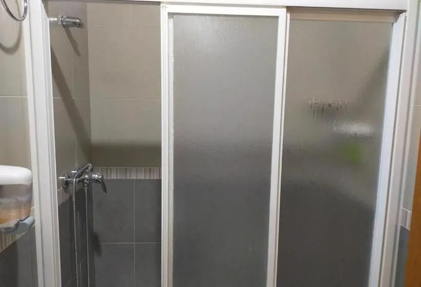 スタンダードルーム, Hostal Banderas