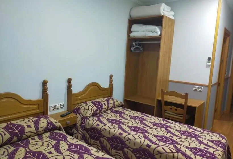 スタンダードルーム, Hostal Banderas