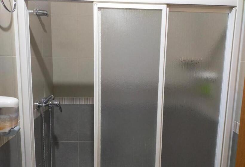 Номер Стандарт Индивидуальный, Hostal Banderas
