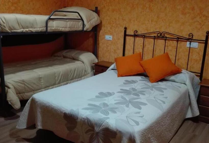 Семейный Номер, Hostal La Aldaba