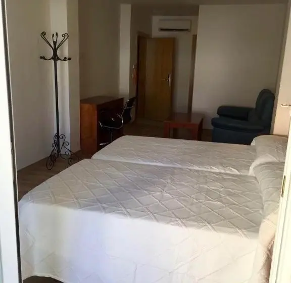 テラス付きスタンダードルーム, Hostal   Restaurante Playa Azul