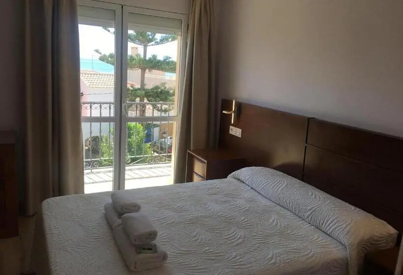 バルコニー付きスタンダードルーム, Hostal   Restaurante Playa Azul