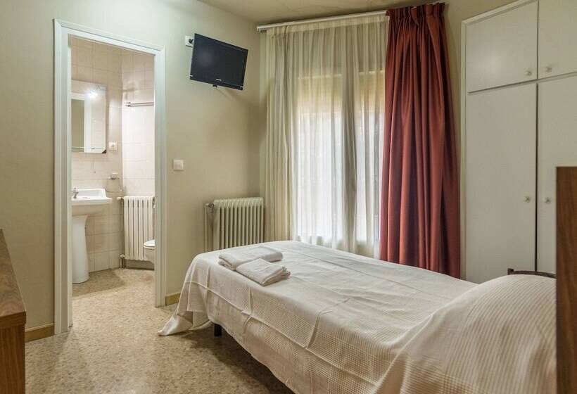 חדר סטנדרד יחיד חדר אמבטיה משותף, Hostal Sant Miquel