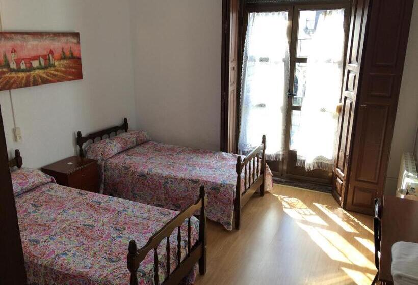 标准间, Pension Carretero