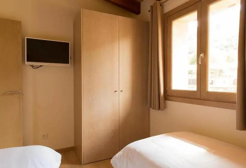 اتاق استاندارد چهارنفره با چشم‌انداز باغ, Agroturismo S Arboçar