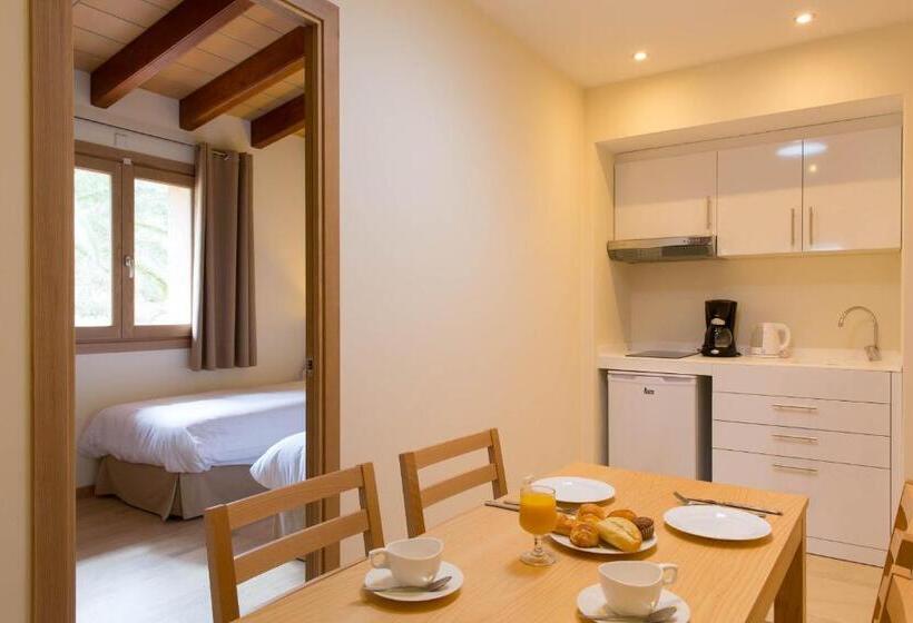 اتاق استاندارد چهارنفره با چشم‌انداز باغ, Agroturismo S Arboçar