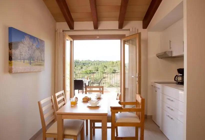 اتاق استاندارد چهار تخته, Agroturismo S Arboçar