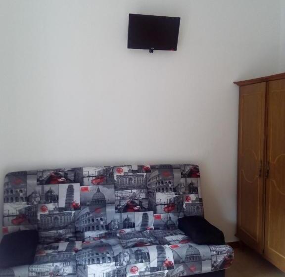 バルコニー付きシングルスタンダードルーム, Hostal Batato