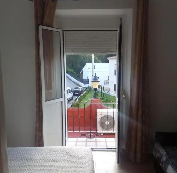 اتاق استاندارد یک تخته با بالکن, Hostal Batato