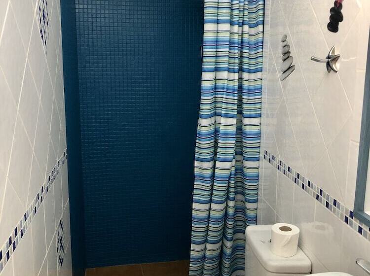 غرفة قياسية, Pensión Playa