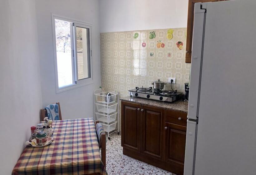 غرفة قياسية, Pensión Playa