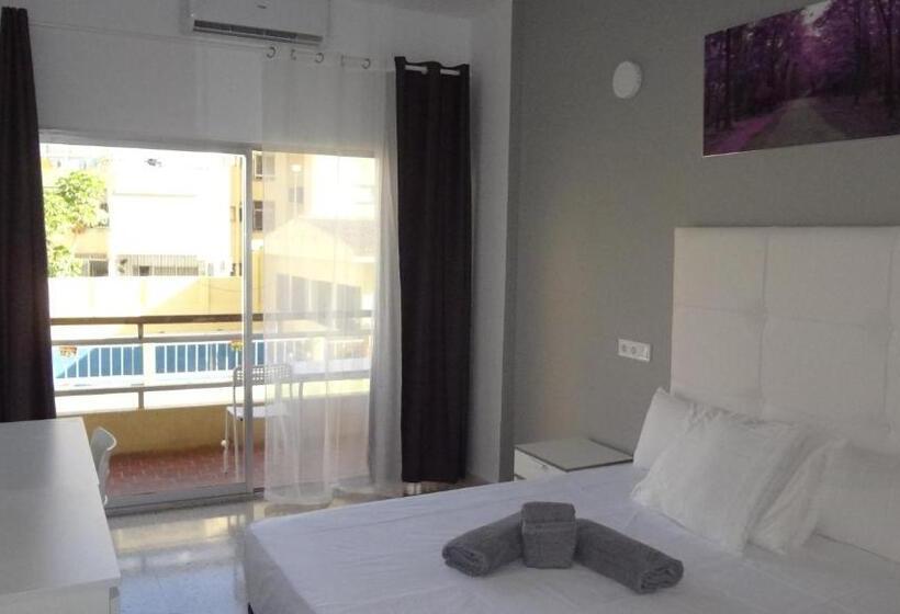 חדר דלוקס עם מרפסת, Carlos I