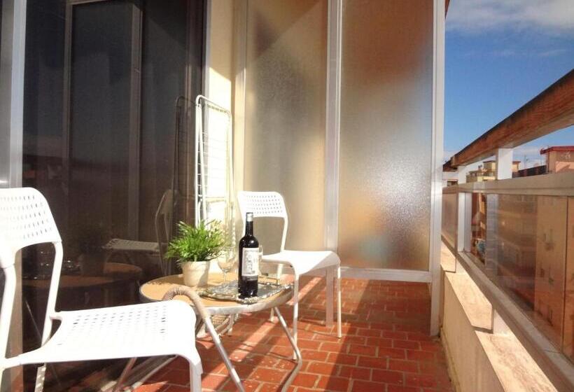 חדר דלוקס עם מרפסת, Carlos I