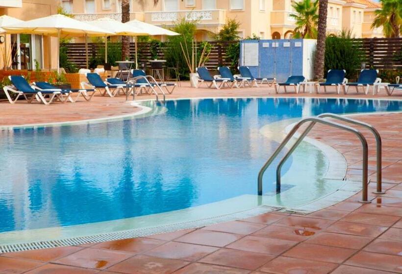 Номер Стандарт с Балконом, Apartaments Las Dunas