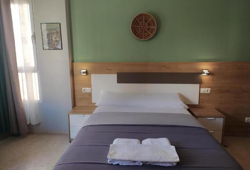 اتاق استاندارد با سرویس بهداشتی مشترک, Habitaciones Barra89