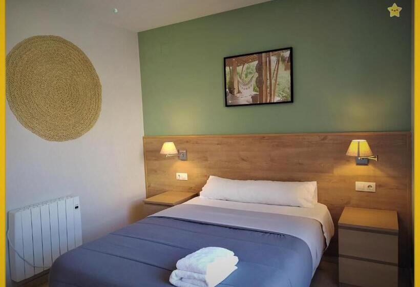 اتاق استاندارد با سرویس بهداشتی مشترک, Habitaciones Barra89