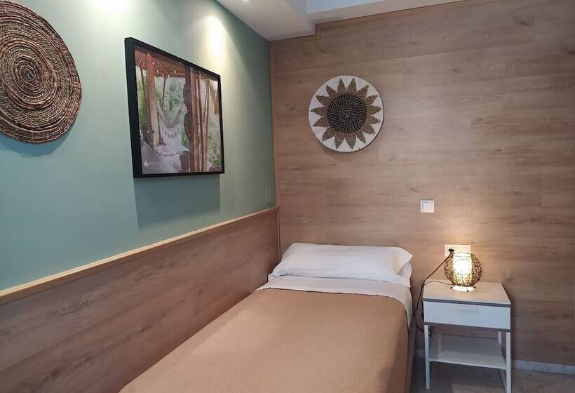 اتاق استاندارد یک تخته با سرویس بهداشتی مشترک, Habitaciones Barra89