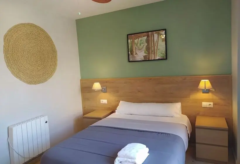 اتاق استاندارد با سرویس بهداشتی مشترک, Habitaciones Barra89