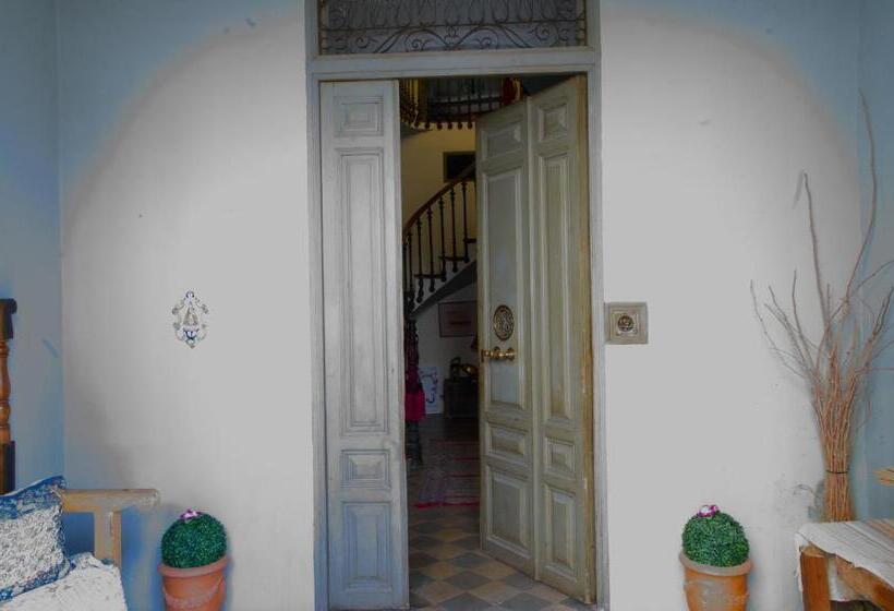 اتاق سوپریور با بالکن, Olmitos 3, Casa Palacio Real Piedad