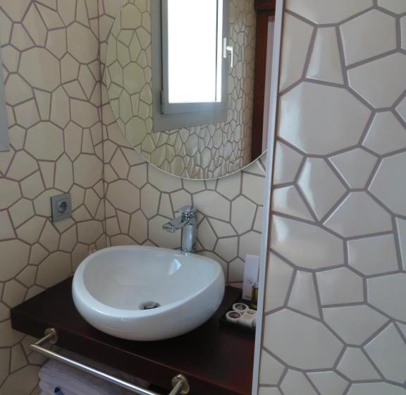 اتاق استاندارد, Mañet