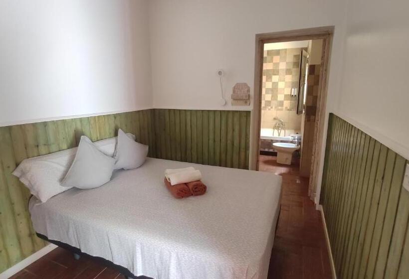 Quarto Basic, Dormir En Cádiz