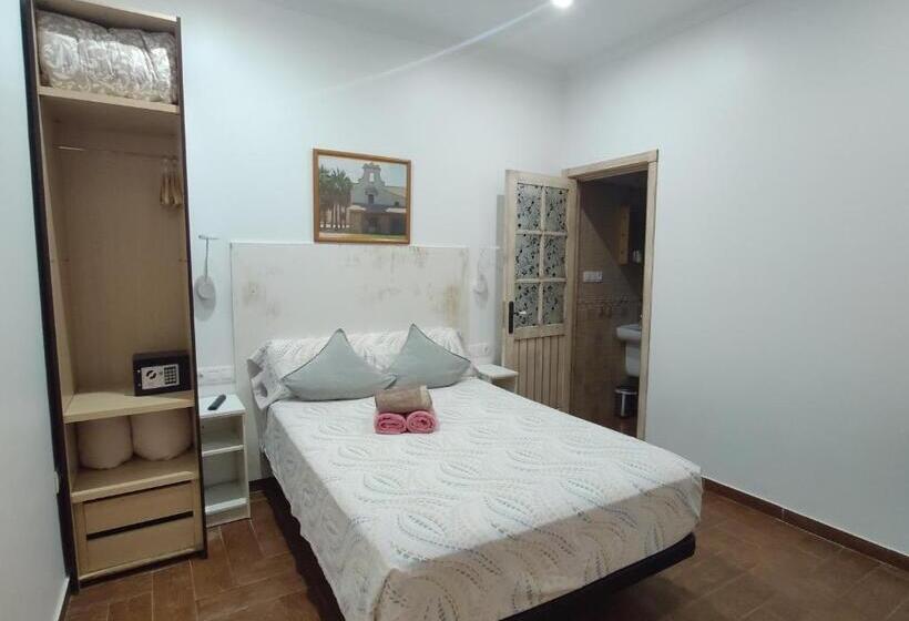Quarto Estandar Interior, Dormir En Cádiz
