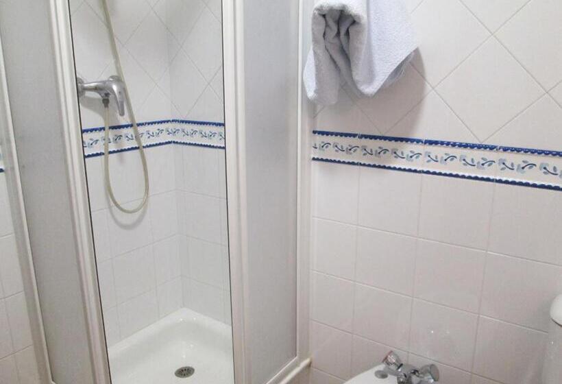 Номер Стандарт, Fonda Urquizu