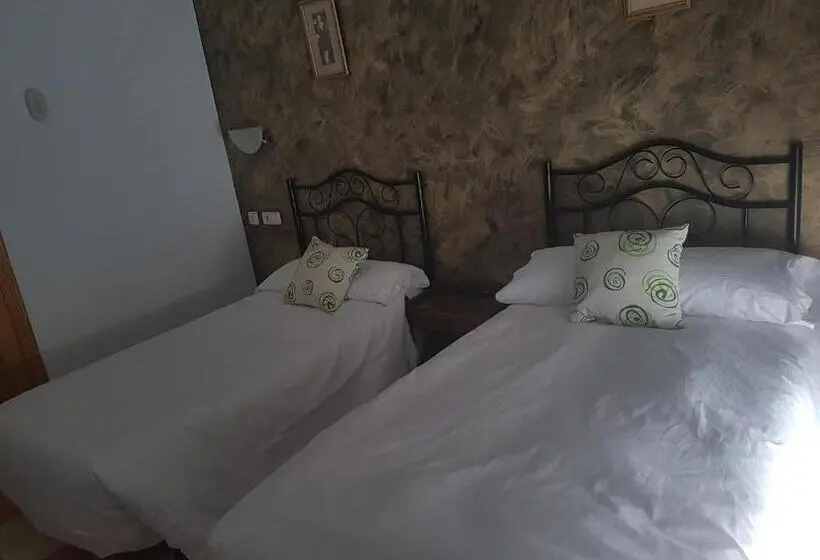 スタンダードルーム, Hostal Cabañas