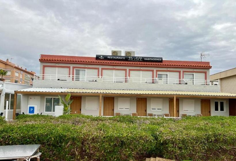 اتاق استاندارد, Pensión La Ola