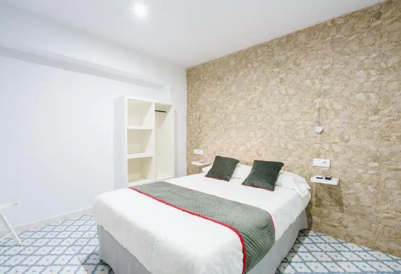 اتاق استاندارد یک نفره, Pensión Riad Mediterraneo