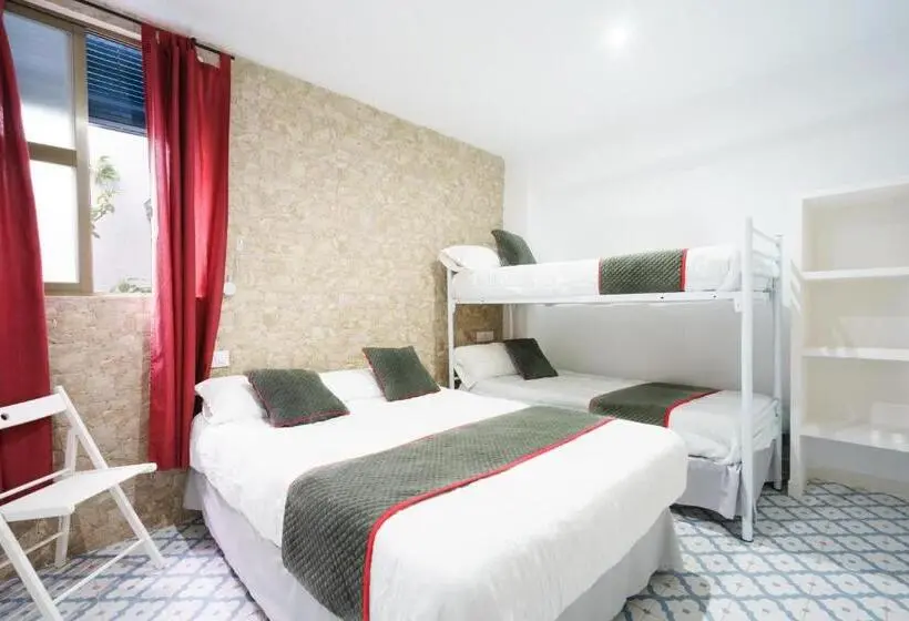اتاق خانوادگی, Pensión Riad Mediterraneo