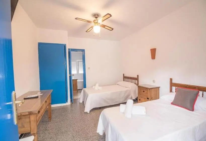 اتاق اکونومی, Pensión Riad Mediterraneo