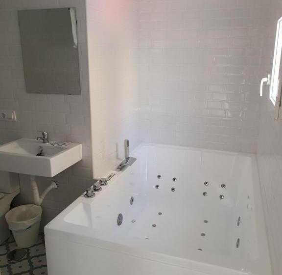 Люкс Повышенной Комфортности, Pensión Riad Mediterraneo