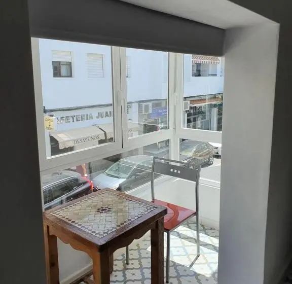 سوییت لوکس, Pensión Riad Mediterraneo