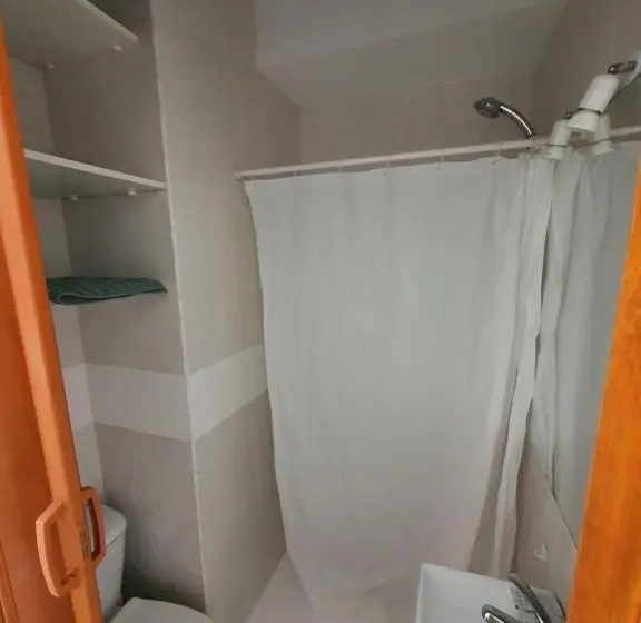 استودیو خانوادگی, Pensión Riad Mediterraneo