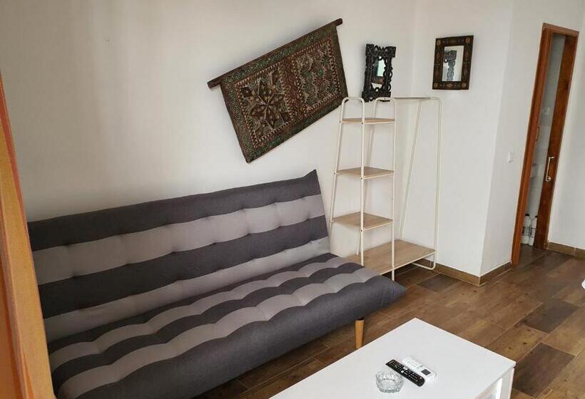 Семейное Студио, Pensión Riad Mediterraneo