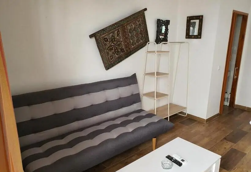 استودیو خانوادگی, Pensión Riad Mediterraneo