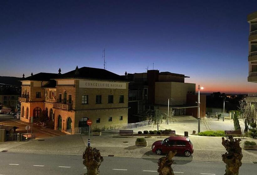 اتاق لوکس, Pensión Venus