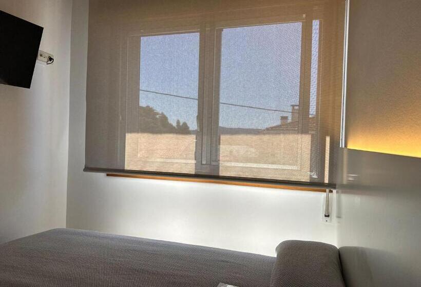 اتاق استاندارد یک نفره, Pensión Venus