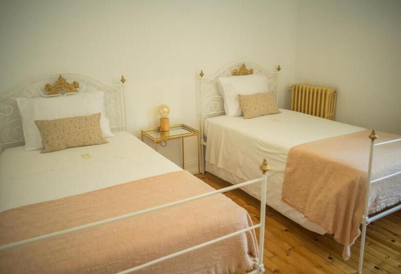 سوئیت 2 خوابه, 3 Marias Residence