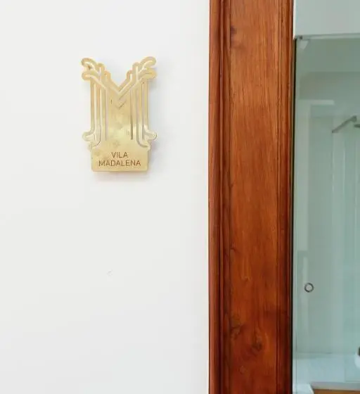 سوییت لوکس, 3 Marias Residence