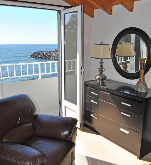 バルコニー付２ベッドルームアパートメント, Apartamentos 3 Praias