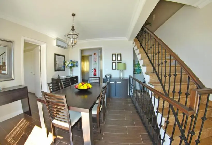 آپارتمان 2 خوابه با بالکن, Apartamentos 3 Praias