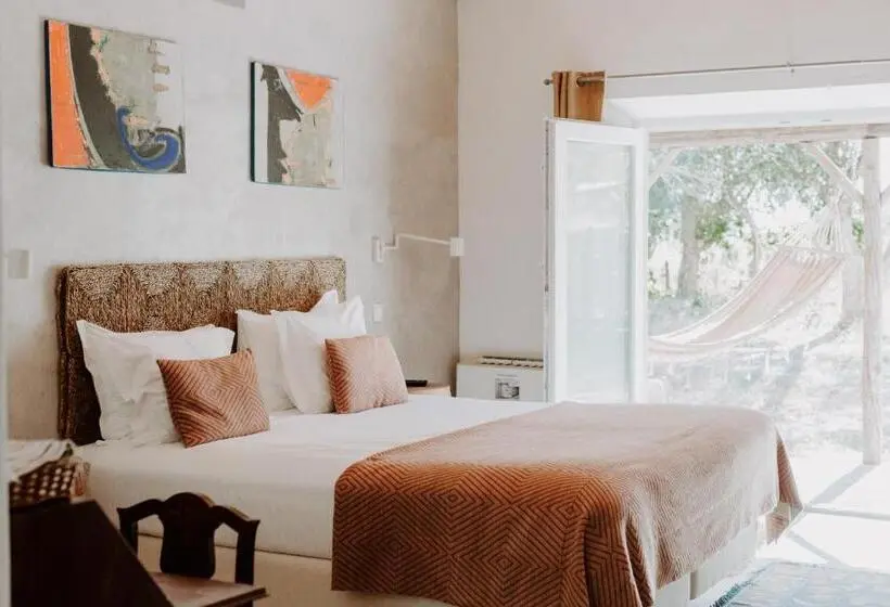 プールの見えるスーペリアルーム, Ponte Pedra   Melides Country House Adults Only