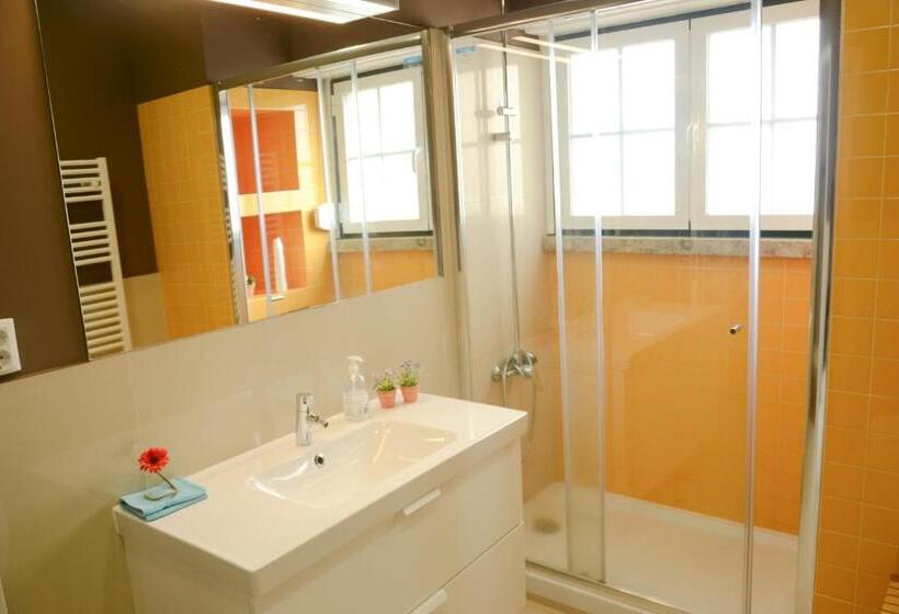 Quarto Estandar Banheiro Compartilhado, Alvalade Ii Airport Guest House