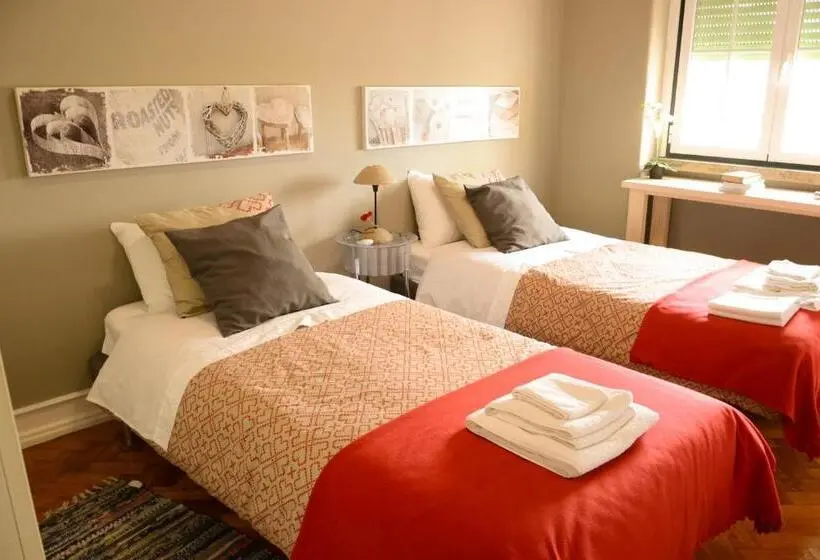 اتاق استاندارد با سرویس بهداشتی مشترک, Alvalade Ii Airport Guest House