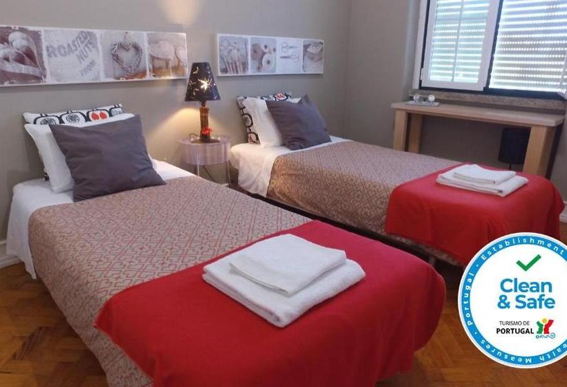 اتاق استاندارد با سرویس بهداشتی مشترک, Alvalade Ii Airport Guest House
