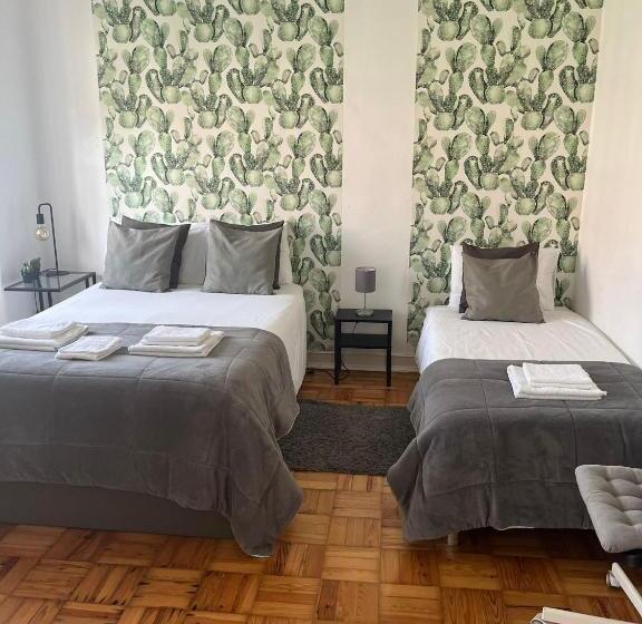 اتاق خانوادگی با سرویس بهداشتی مشترک, Alvalade Ii Airport Guest House